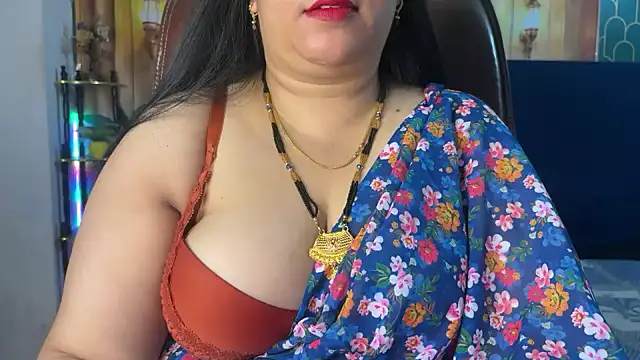 FlatVincy4 online show from March 5, 3:47 am