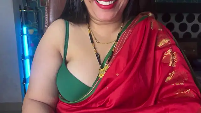 FlatVincy4 online show from February 21, 3:25 pm