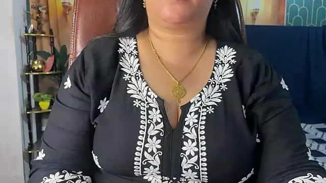 FlatVincy4 online show from April 14, 4:23 pm