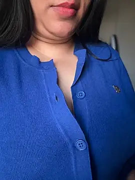 FlatVincy4 online show from December 1, 8:48 am