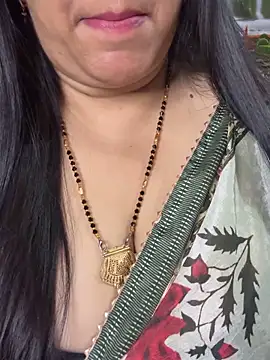 FlatVincy4 online show from November 6, 4:00 pm