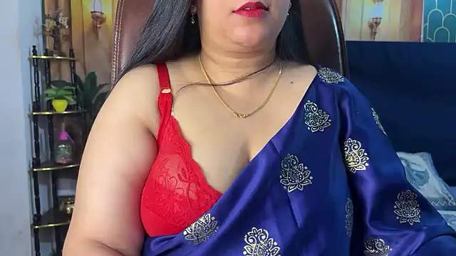 FlatVincy4 online show from March 13, 4:50 am