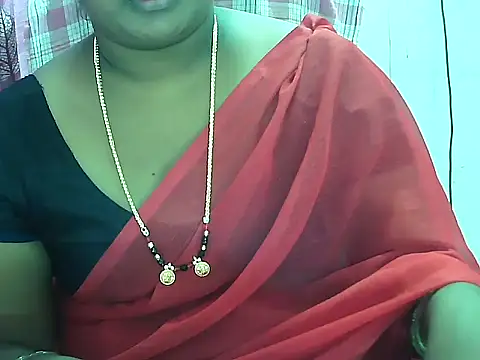 Snapshot of telugu_indhu_0001 chatting on June 25, 4:32 am telugu indhu 0001 online show from June 25, 4:32 am