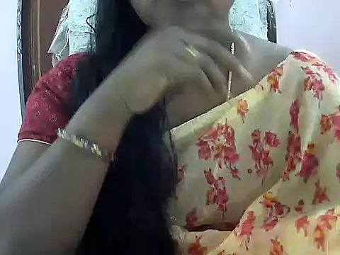 Snapshot of telugu_indhu_0001 chatting on June 5, 4:39 am telugu indhu 0001 online show from June 5, 4:39 am