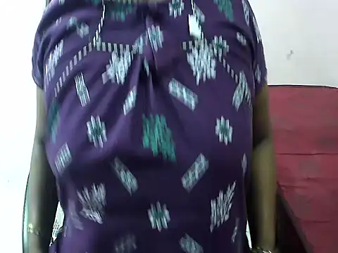 Snapshot of telugu_indhu_0001 chatting on June 3, 4:44 pm telugu indhu 0001 online show from June 3, 4:44 pm