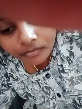 Snapshot of telugu_indhu_0001 chatting on May 31, 6:19 am telugu indhu 0001 online show from May 31, 6:19 am
