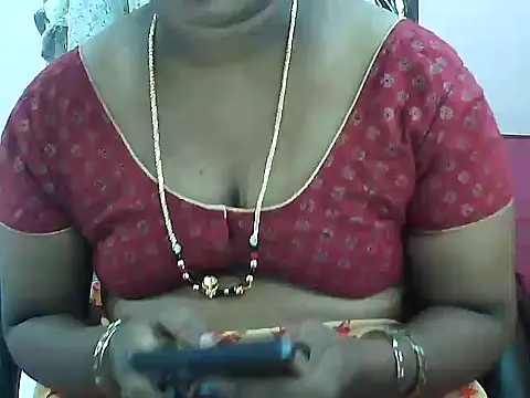 Snapshot of telugu_indhu_0001 chatting on June 5, 6:52 am telugu indhu 0001 online show from June 5, 6:52 am