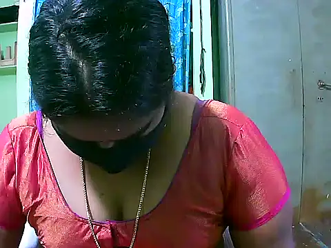 Snapshot of telugu_indhu_0001 chatting on November 18, 5:44 am telugu indhu 0001 online show from November 18, 5:44 am