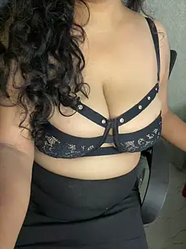 Snapshot of hot_menka chatting on March 20, 8:53 am hot menka online show from March 20, 8:53 am