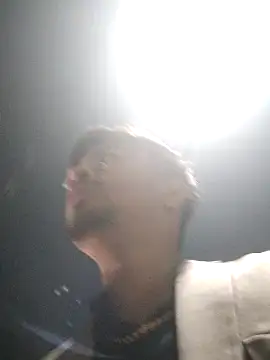 dannyD06969 online show from December 22, 5:10 pm