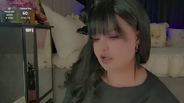 Marussia luxury online show from April 4, 8:54 am