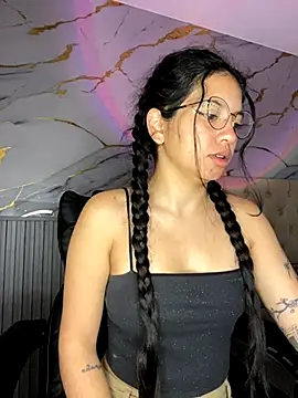 Rosita forever  online show from November 2, 1:05 pm