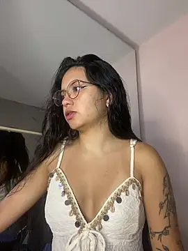 Rosita forever  online show from February 17, 1:30 pm