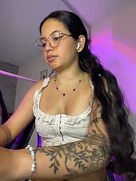 Rosita forever  online show from May 11, 4:04 pm
