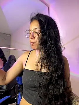 Rosita forever  online show from November 27, 5:35 pm