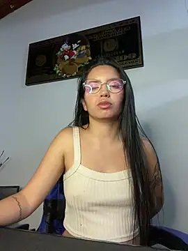 Rosita forever  online show from October 31, 3:58 am