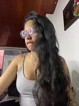 Rosita forever  online show from January 6, 3:05 pm