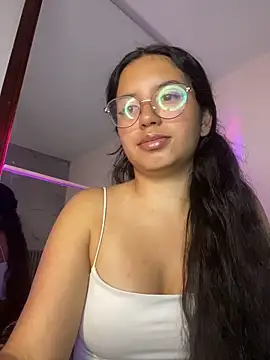 Rosita forever  online show from May 31, 6:09 pm