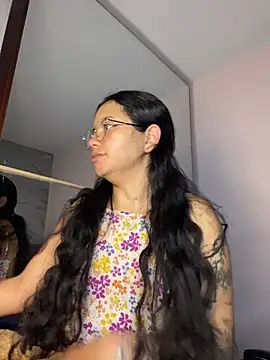 Rosita forever  online show from May 1, 9:14 am