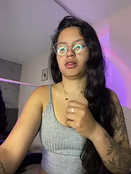 Rosita forever  online show from February 28, 1:22 pm