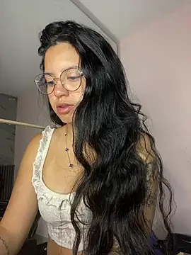 Rosita forever  online show from February 23, 2:28 pm