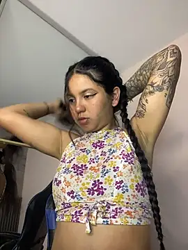 Snapshot of Rosita_forever_ chatting on June 25, 4:01 pm Rosita forever online show from June 25, 4:01 pm