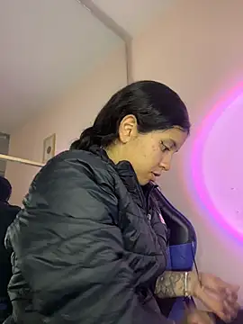 Rosita forever  online show from March 11, 8:03 pm