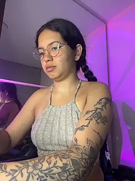 Rosita forever  online show from April 14, 1:49 pm