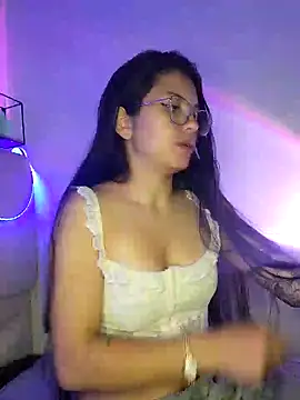 Rosita forever  online show from March 4, 9:54 pm