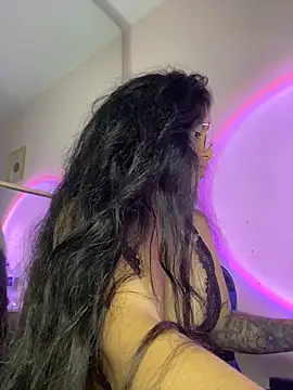 Rosita forever  online show from March 11, 6:40 am