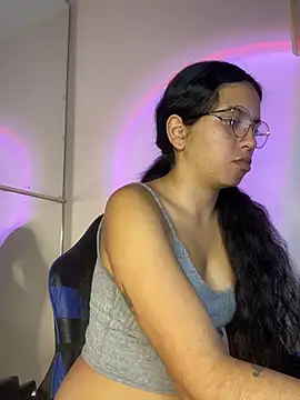 Rosita forever  online show from April 10, 5:47 am