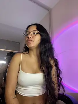 Rosita forever  online show from March 6, 2:12 pm