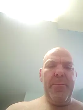 hoodratoui online show from December 1, 2:51 pm