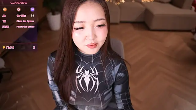 Snapshot of Amelyisthatyou chatting on March 20, 8:37 am Amelyisthatyou online show from March 20, 8:37 am