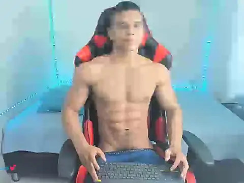 oliver thompsson7 online show from April 17, 6:44 pm