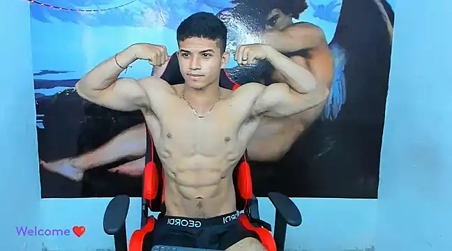 oliver thompsson7 online show from December 20, 2:48 pm