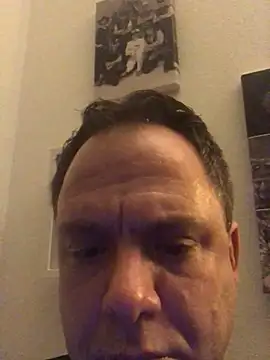 DauerAkt8069 online show from December 25, 1:31 am