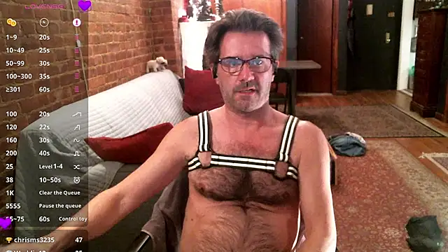 Snapshot of Johnny_Bottoms chatting on March 13, 2:05 am Johnny Bottoms online show from March 13, 2:05 am