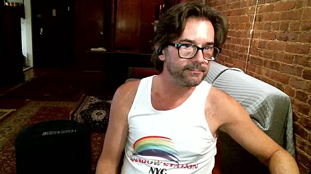 Johnny Bottoms online show from January 9, 11:33 pm