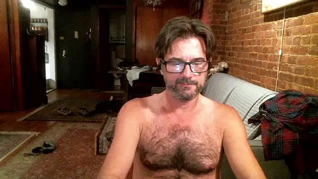 Snapshot of Johnny_Bottoms chatting on September 13, 1:05 am Johnny Bottoms online show from September 13, 1:05 am