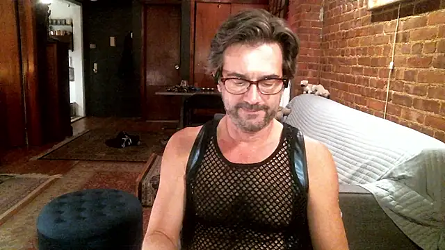 Johnny Bottoms online show from December 2, 10:44 pm