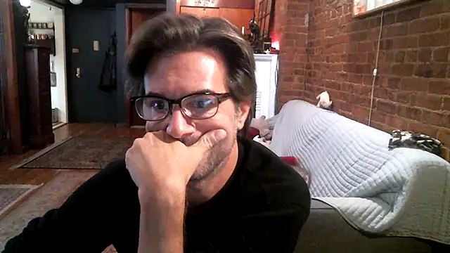 Johnny Bottoms online show from November 20, 8:20 pm