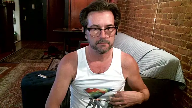 Johnny Bottoms online show from April 25, 2:47 pm