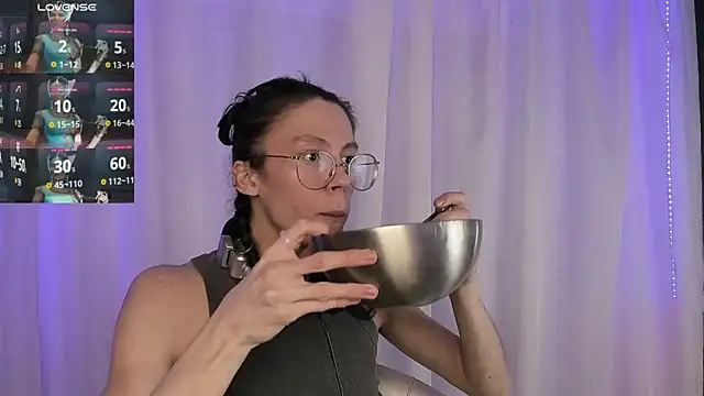 Snapshot of -Kerosene- chatting on January 10, 10:15 pm -Kerosene- online show from January 10, 10:15 pm