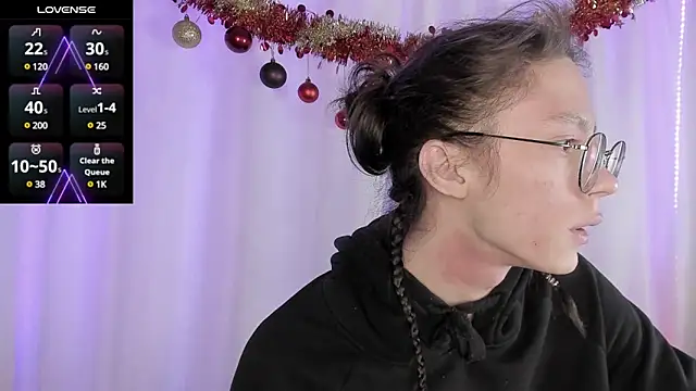 Snapshot of -Kerosene- chatting on December 30, 7:59 am -Kerosene- online show from December 30, 7:59 am