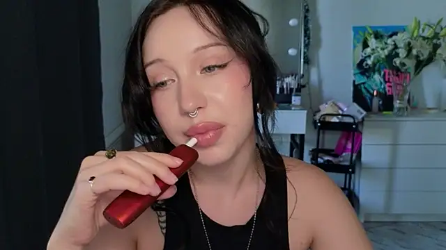 MoranaMissGod online show from May 22, 12:47 pm