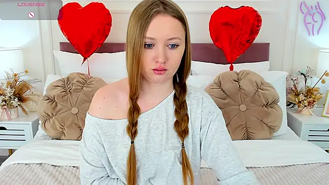 ChloeSug online show from February 17, 8:17 pm