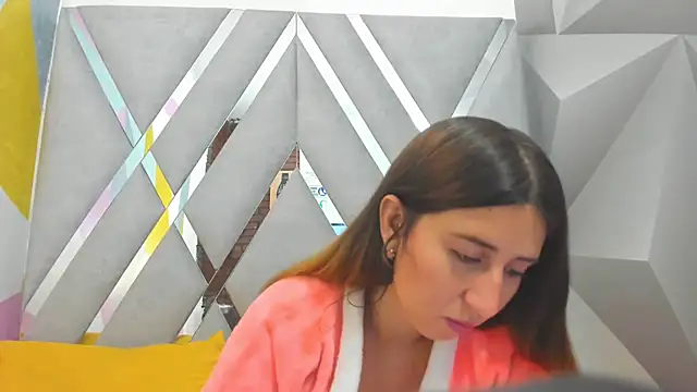 Snapshot of Valeria_grey69 chatting on October 14, 7:47 pm Valeria grey69 online show from October 14, 7:47 pm