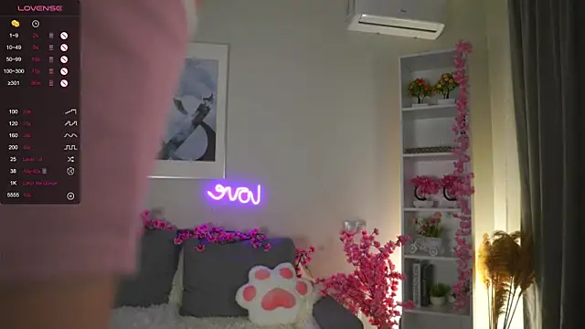 OdeliaGossage online show from November 10, 1:10 am