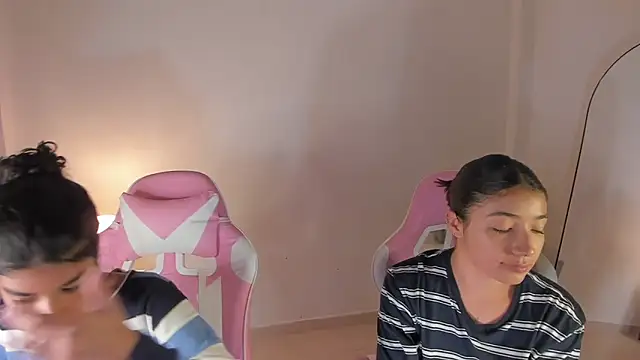 martina roldam online show from September 27, 2:18 am